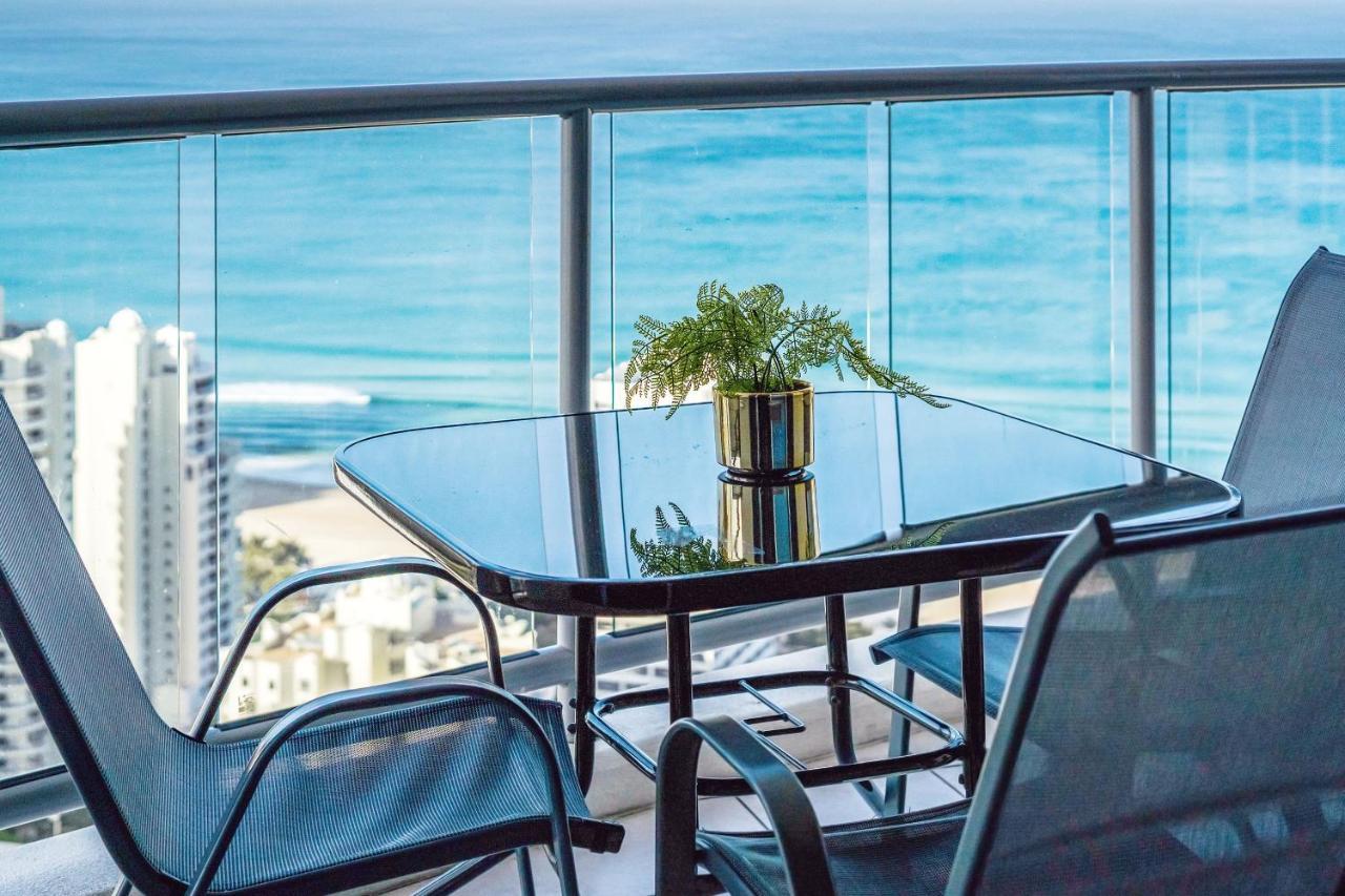 Chevron Renaissance And Sub Penthouses - We Accommodate *