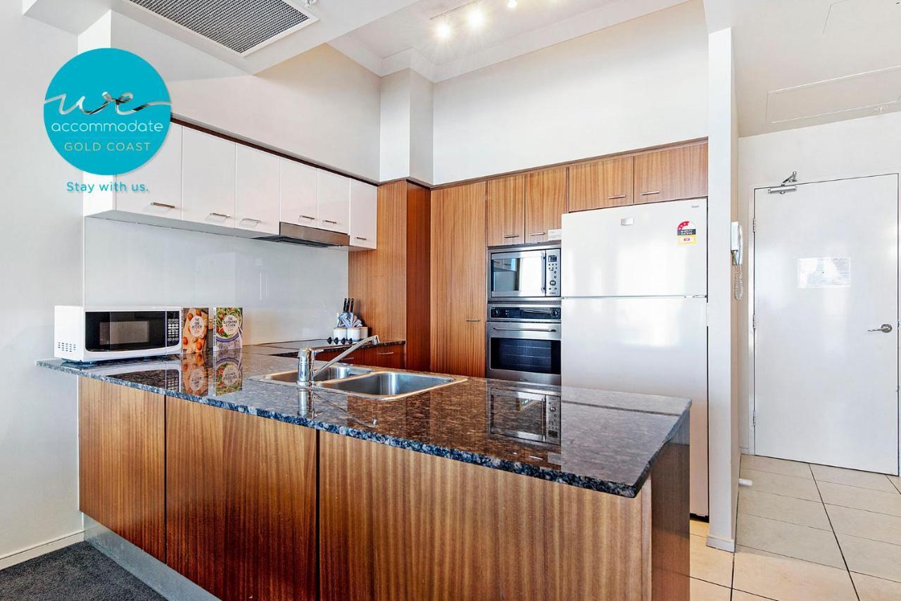 Apartment Chevron Renaissance And Sub Penthouses - We Accommodate